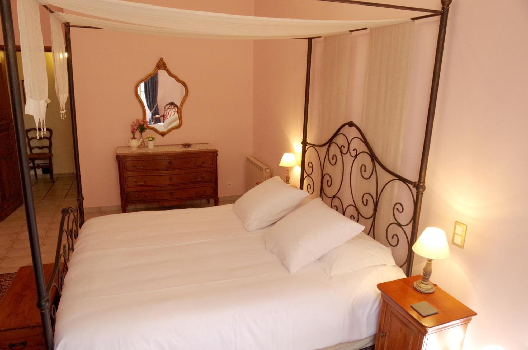 La Pivoine Apartment Sarlat-la-Caneda Luaran gambar